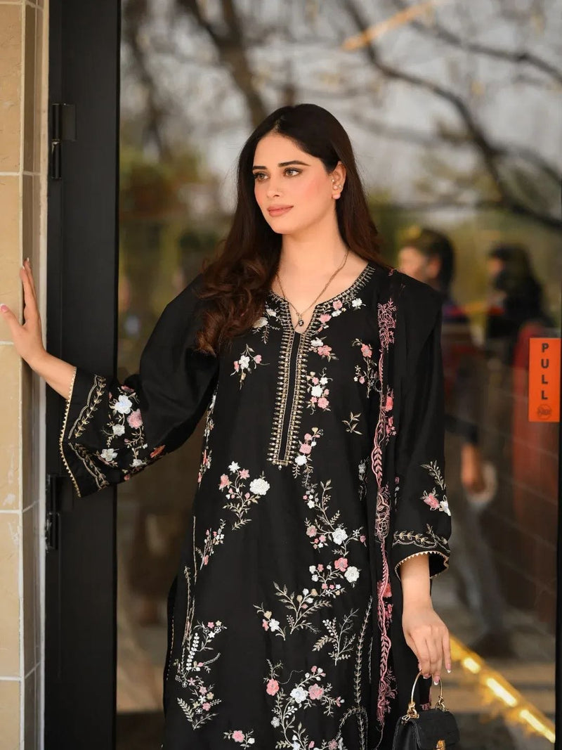 Shab-E-Gul 3 Piece Embroidered Suite